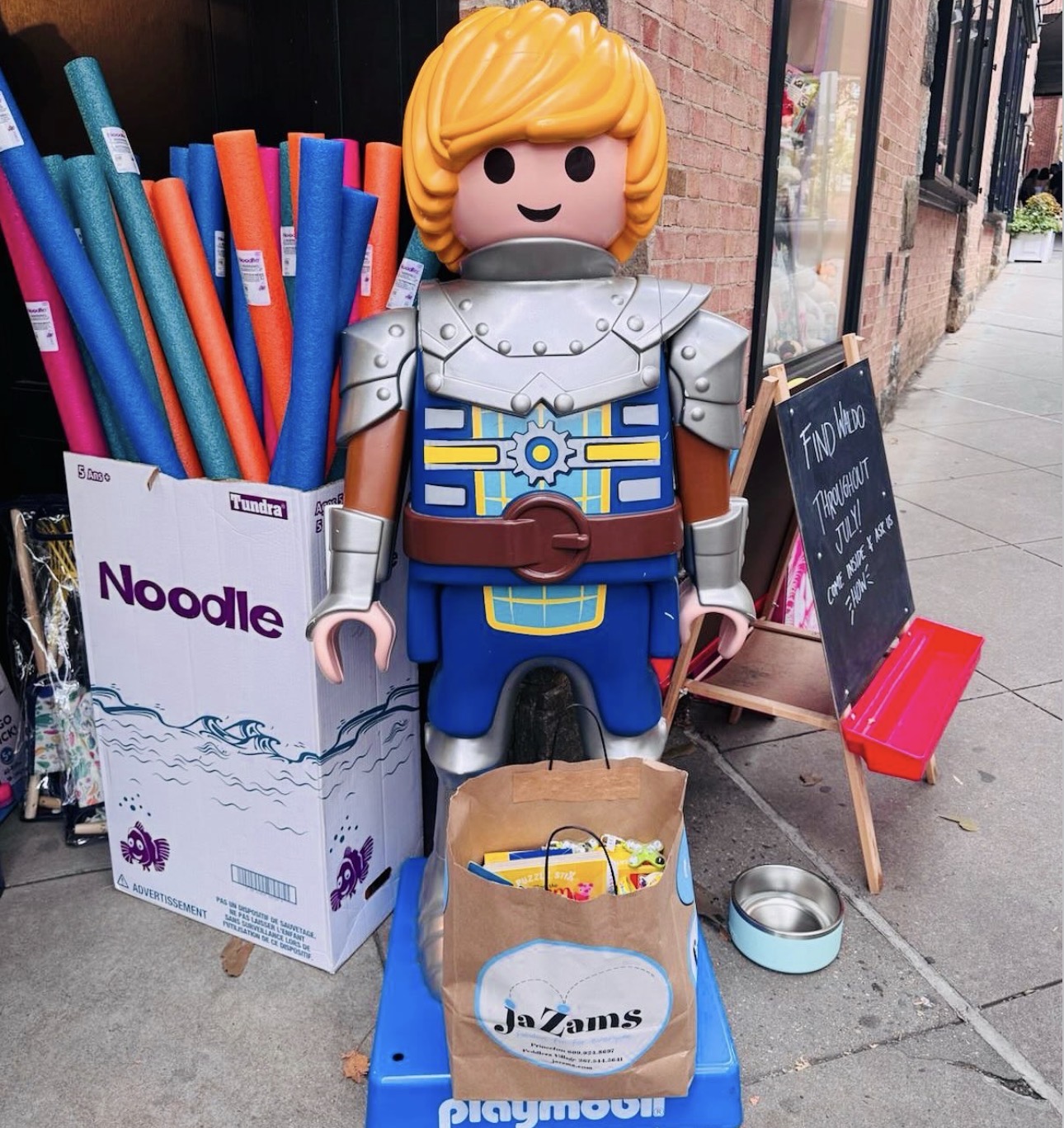 Toys & Books — photo 13